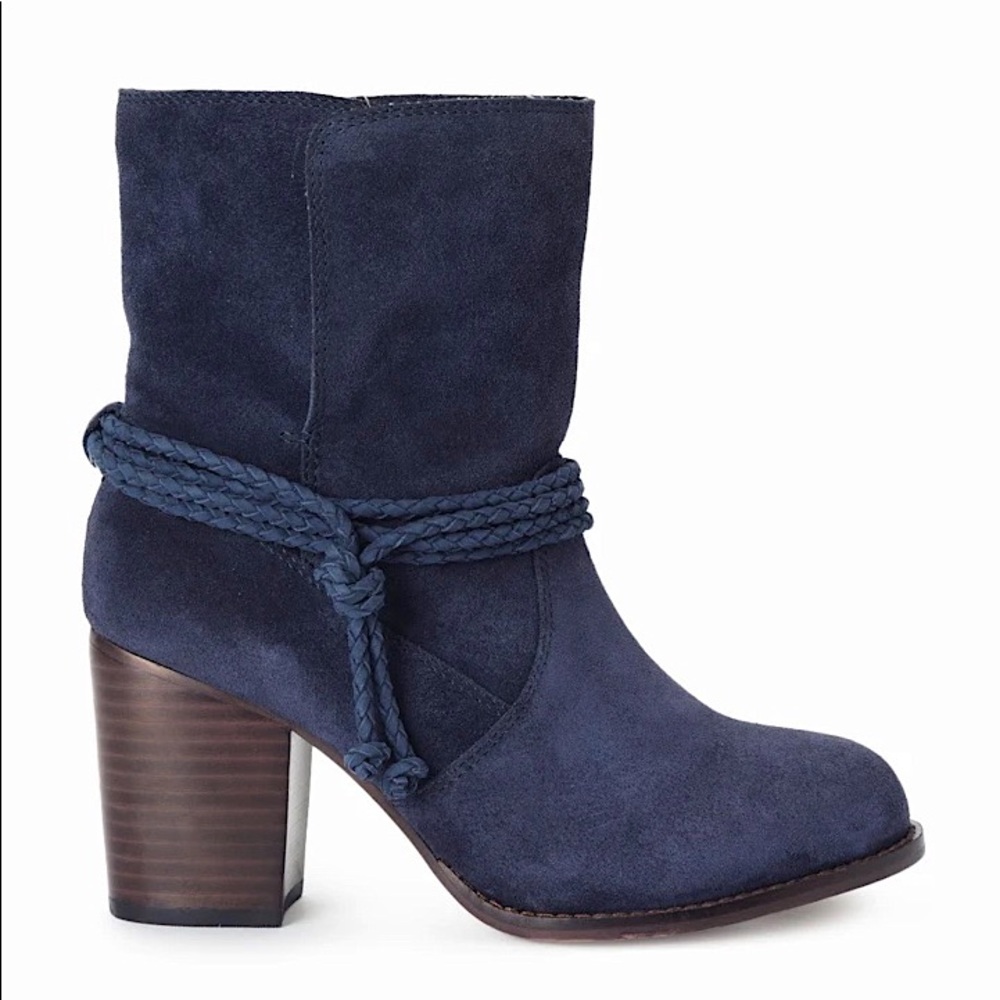 NWT Splendid Larchmonte Round Toe Suede Block Heel Ankle Boot NAVY - SIZE 8